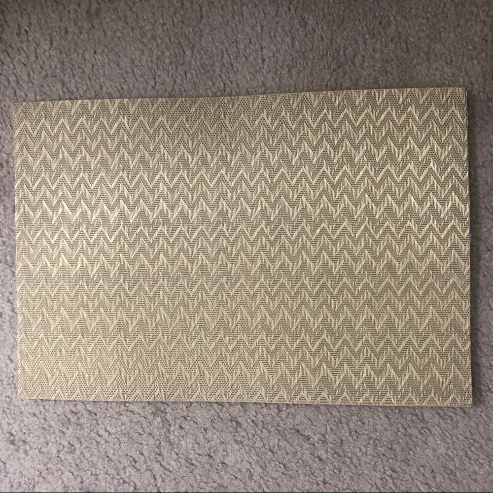 7PC WEAVED TABLE PLACEMATS - Picture 2 of 2